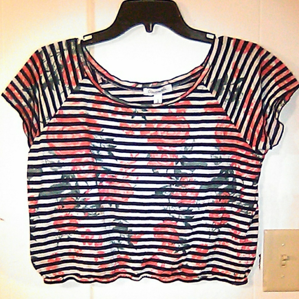 Aeropostale rose crop top